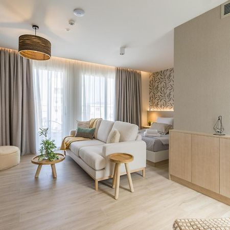 The Mediterranean Suites Пірей Екстер'єр фото