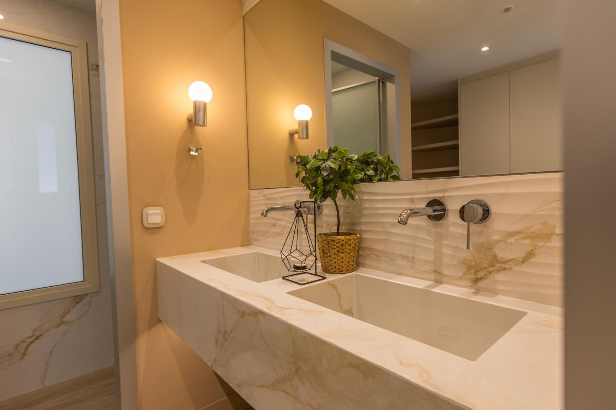 The Mediterranean Suites Пірей Екстер'єр фото