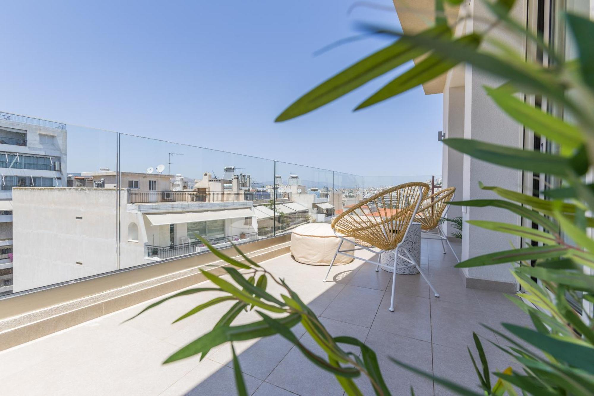 The Mediterranean Suites Пірей Екстер'єр фото