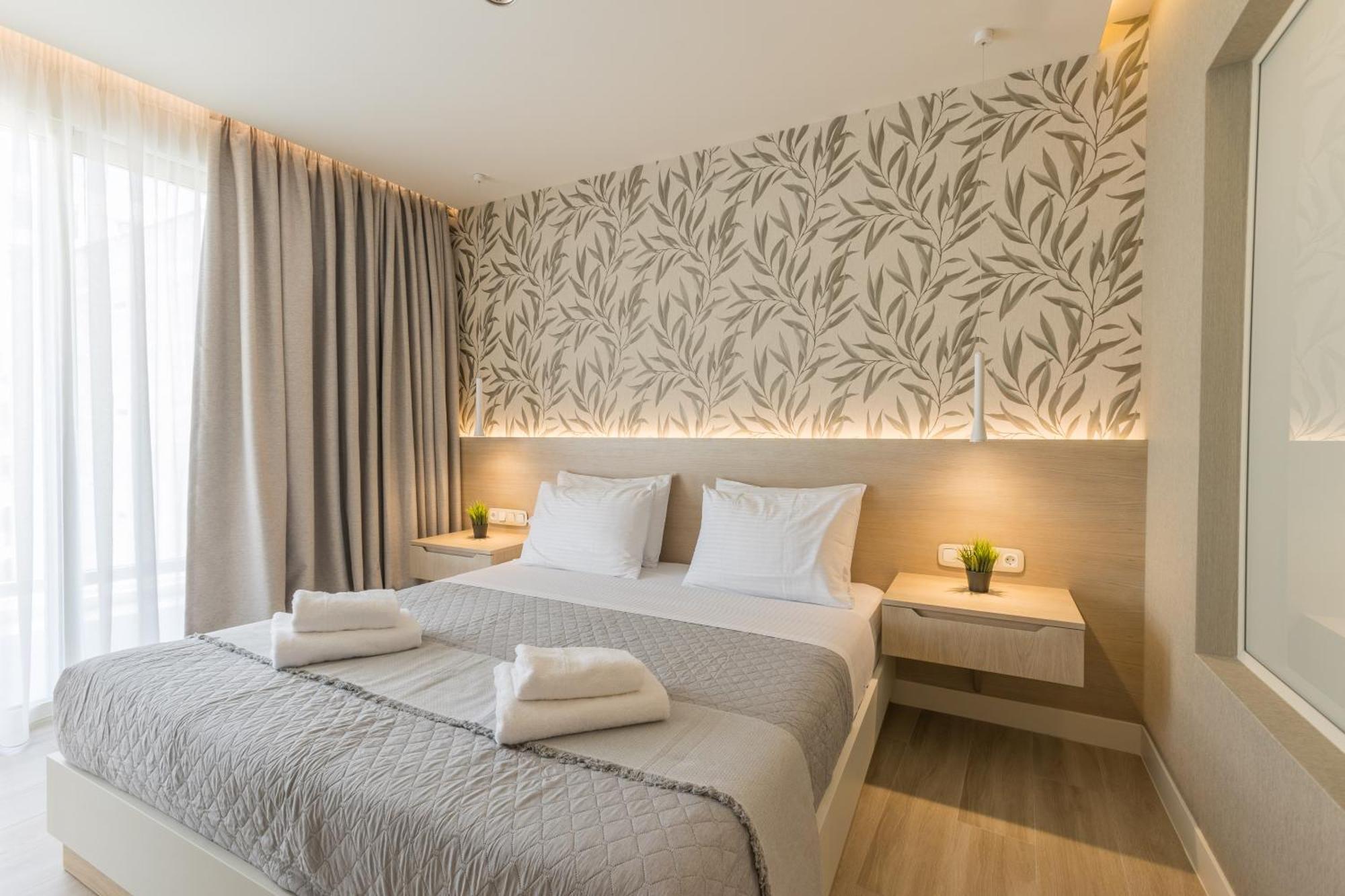 The Mediterranean Suites Пірей Екстер'єр фото